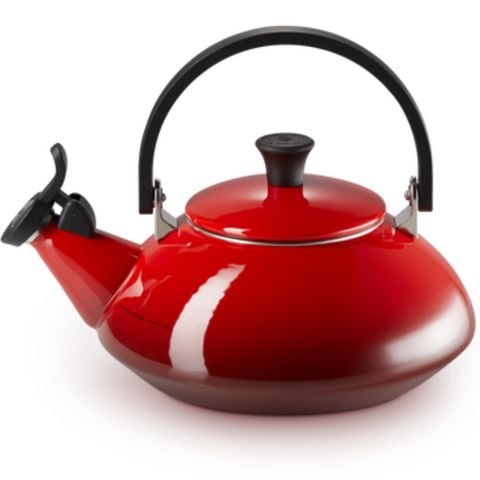 Ấm đun nước Le Creuset Zen Cerise 1.5L (Sẵn đỏ/cam)