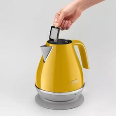  Ấm siêu tốc Delonghi Icona Capitals KBOC2001 1.7L / Màu vàng, trắng, đỏ 