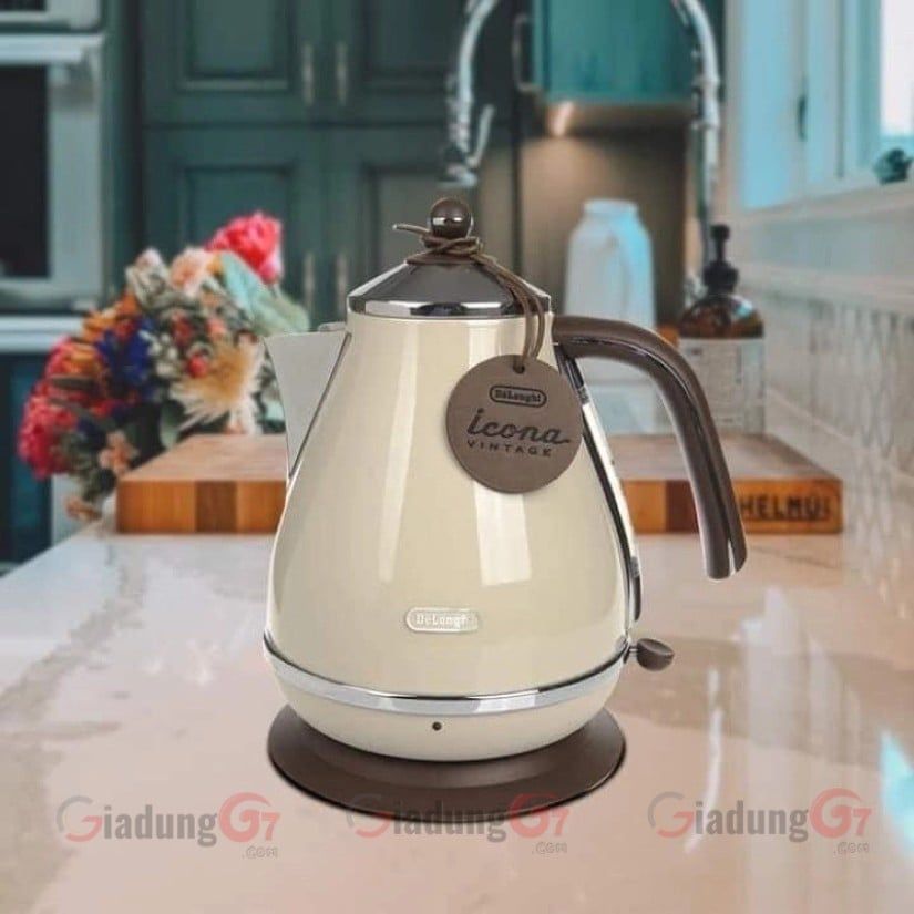 Ấm siêu tốc Delonghi Icona Vintage KBOV 2001 1.7 lít
