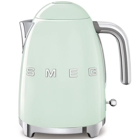 Ấm siêu tốc Smeg KLF03PGEU xanh mint 1.7 lít