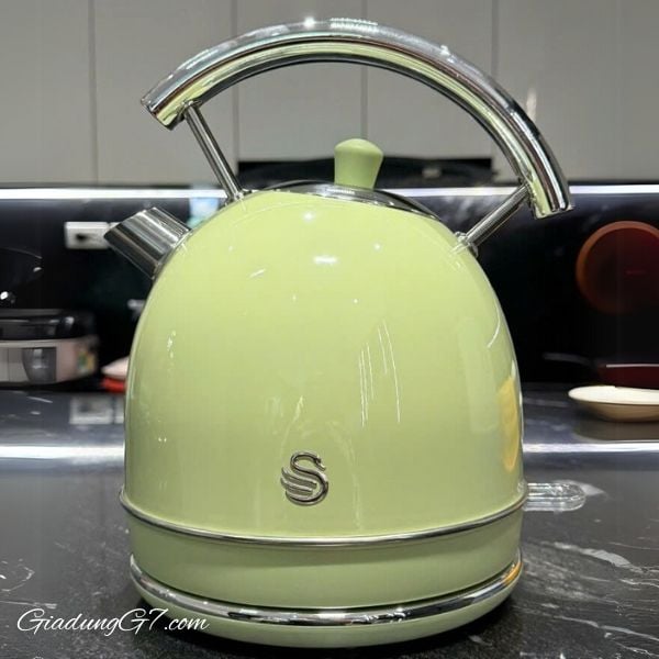 Ấm siêu tốc Swan Retro 1.8L