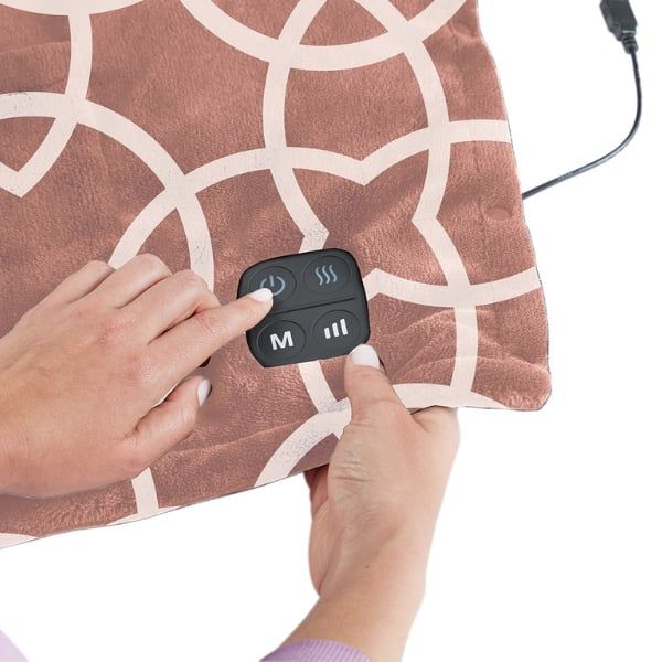 Áo choàng sưởi kèm massage Homedics HCM-T210 không dây