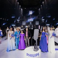  Bàn là cây Philips AIS8540/80 2200W 