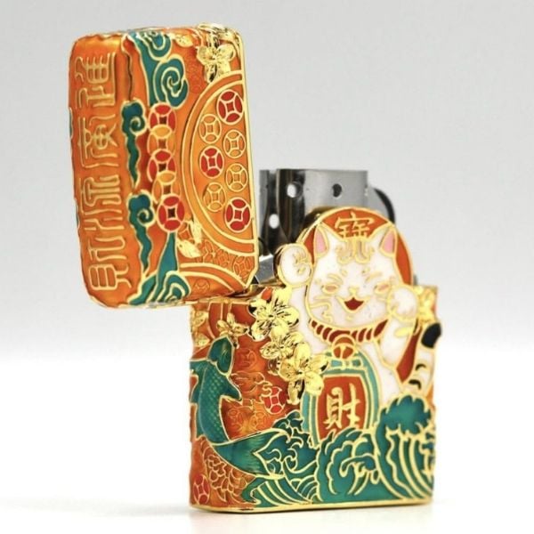 Bật lửa Zippo Mèo Thần Tài Phát Sáng - Made in USA