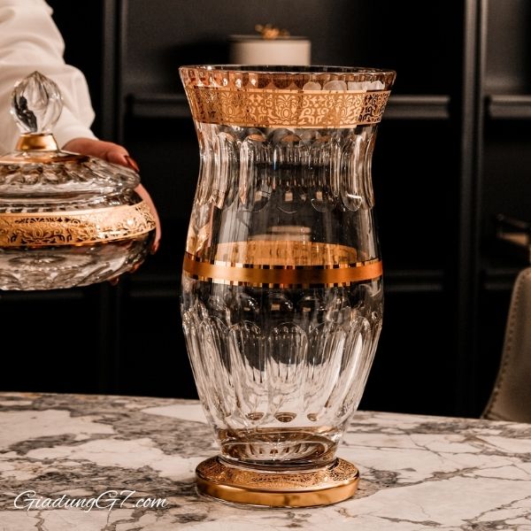 Bình hoa pha lê Romantic Ales Zverina 30cm có chân đế