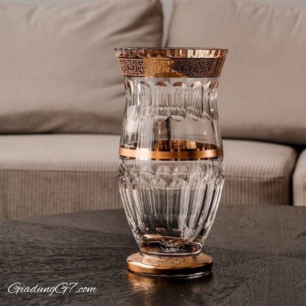 Bình hoa pha lê Romantic Ales Zverina 30cm có chân đế