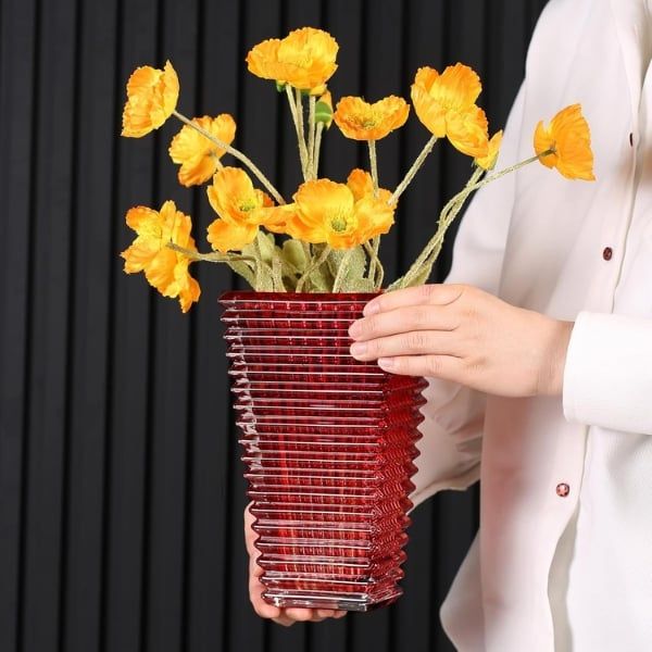 Bình hoa vân sóng Ruby pha lê cao 23cm miệng hình chữ nhật màu đỏ