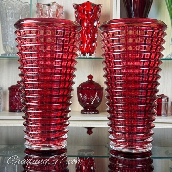 Bình hoa vân sóng Ruby pha lê cao 28cm