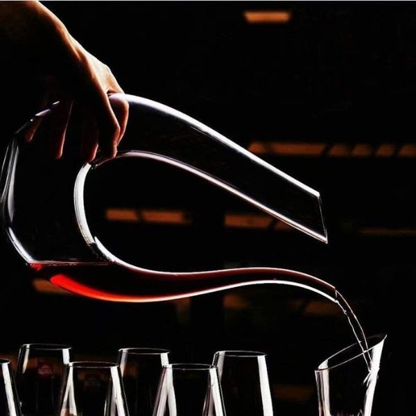 Bình lắc chữ U Rona 33cm - Bình thở rượu vang cao cấp của Séc