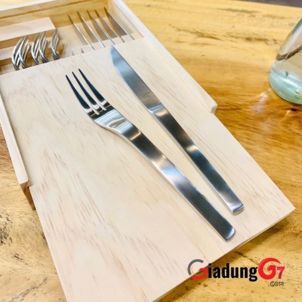 Bộ 12 dao dĩa Zwilling Steak 07150-312 chất liệu thép không gỉ