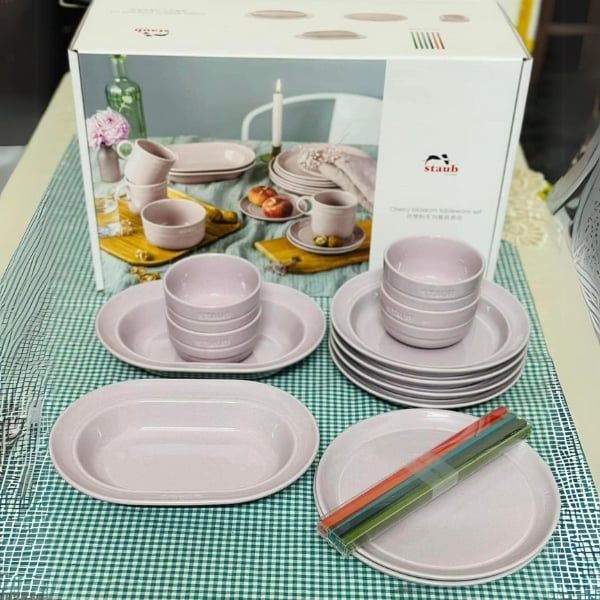 Bộ bát đĩa Staub 20 món