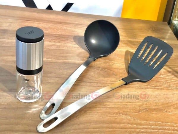 3 phụ kiện của Bộ nồi Silit Diamant 9 món