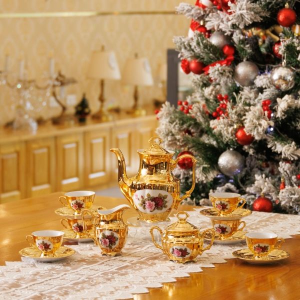 Bộ trà sứ Tiệp hoa hồng mạ vàng 15 món ấm cao