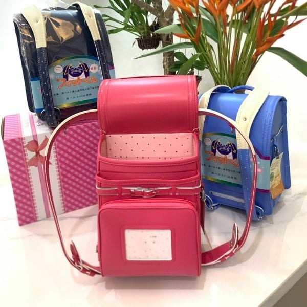 Cặp chống gù Nhật Bản dành cho học sinh tiểu học