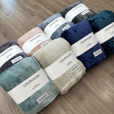 Chăn lông cừu Calvin Klein 2.5m x 2.3m