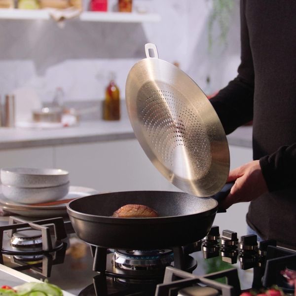 Chảo chống dính Fissler Adamant Comfort 20cm