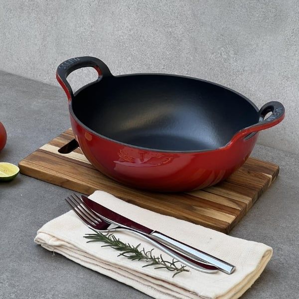 Chảo gang Oceno sâu lòng size 20/25cm có nắp kính - Màu xanh/đỏ