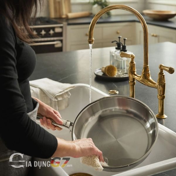 Chảo inox Fissler Steelux Pro 24cm - Made in Germany