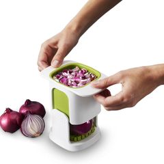  Dụng cụ cắt rau củ Joseph Joseph ChopCup 20175 White/Green 
