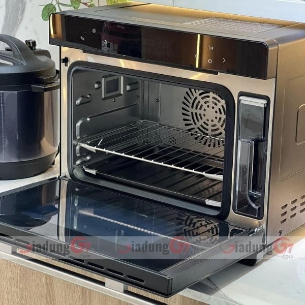 Lò hấp nướng Klarstein MasterFresh Steam Oven 10033284 có khay nướng, vỉ nướng và lò nướng
