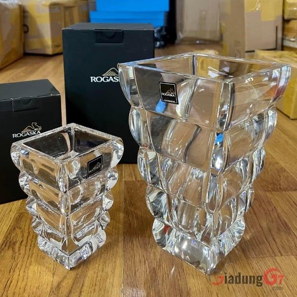 Lọ hoa pha lê Rogaska Adria 25cm màu trong suốt