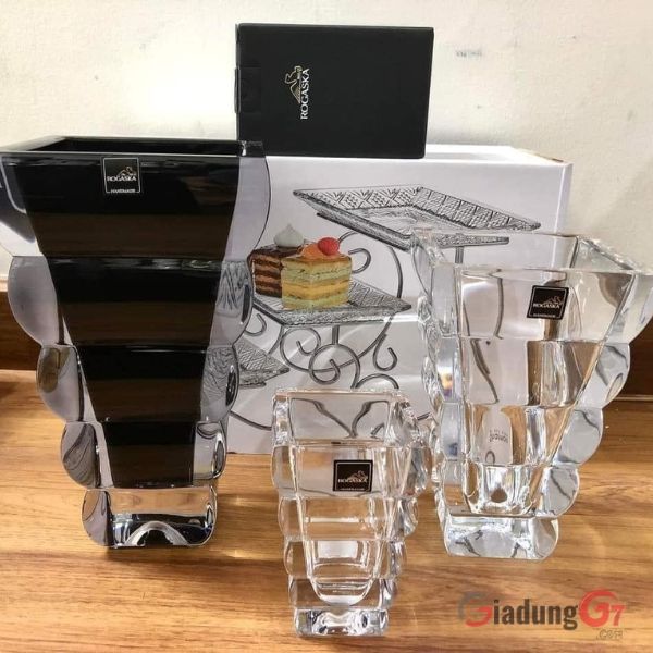 Lọ hoa pha lê Rogaska Adria 25cm màu trong suốt