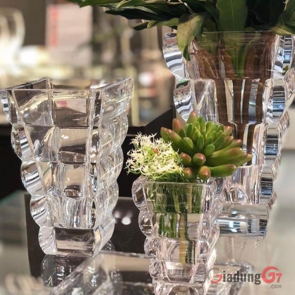 Lọ hoa pha lê Rogaska Adria 25cm màu trong suốt