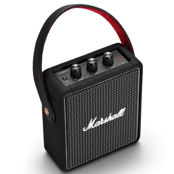 Loa bluetooth Marshall StockWell II còn hỗ trợ nút chỉnh bass, treble trực tiếp trên loa, giúp bạn dễ dàng phối 2 dãi âm này phù hợp với thể loại nhạc cần nghe