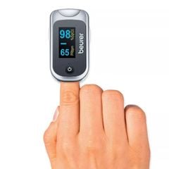  Máy đo nồng độ oxy và nhịp tim Beurer PO40 
