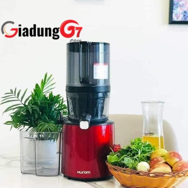 Máy ép chậm Hurom H201 Hàn Quốc sử dụng công nghệ hiện đại là vắt lấy nước thay vì lưỡi dao cắt truyền thống.