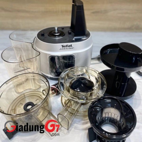 Máy ép chậm Tefal ZC420E38 có 2 hộp chứa tiện dụng