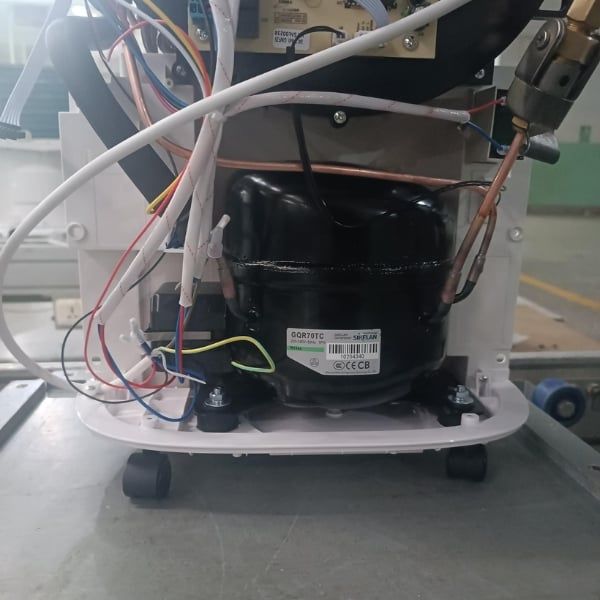 Máy hút ẩm Glucklich GLD30 PRO 30L/ngày