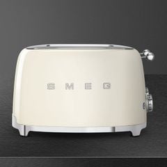  Máy nướng bánh mì Smeg TSF03CREU màu kem 