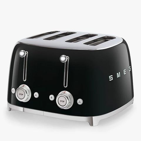 Máy nướng bánh mì Smeg TSF03BLEU màu đen 4 khe