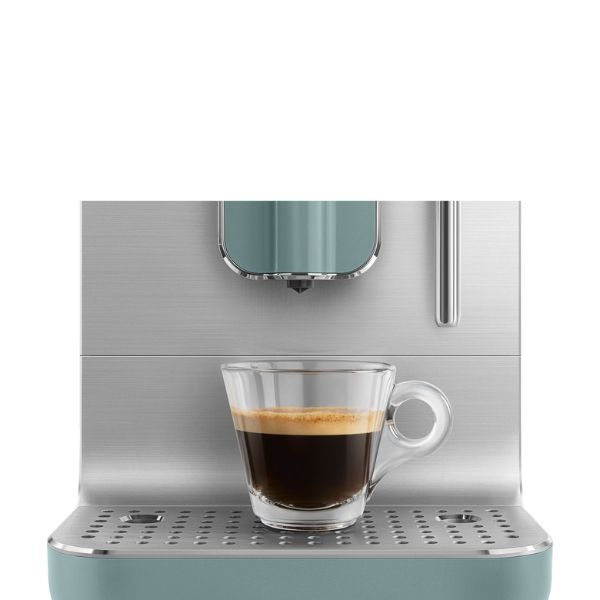 Máy pha cà phê Smeg BCC02EGMEU 1350W - Màu xanh ngọc