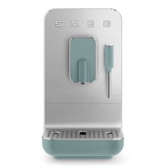  Máy pha cà phê Smeg BCC02EGMEU 1350W - Màu xanh ngọc 