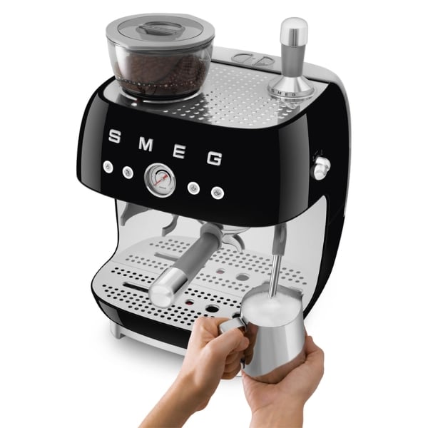 Máy pha cà phê thủ công Espresso Smeg EGF03BLEU kèm xay hạt màu đen