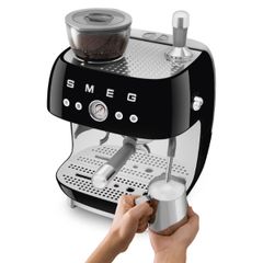  Máy pha cà phê thủ công Espresso Smeg EGF03BLEU kèm xay hạt 
