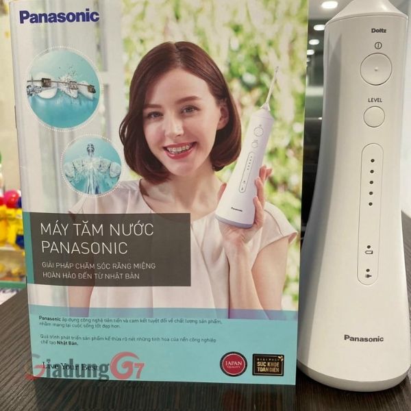 Máy tăm nước Panasonic EW1513 thiết kế chuyên biệt dành cho người niềng răng chỉnh nha, giúp vệ sinh răng miệng sạch sẽ với 5 mức áp lực tia nước