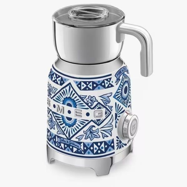Máy tạo bọt sữa Smeg MFF01DGBAU - Dolce & Gabbana với 6 chương trình