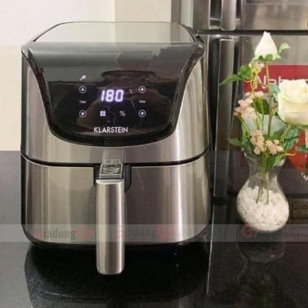 Nồi chiên không dầu Klarstein Aero Vital 5,4L có Bề mặt vỏ inox sang trọng, tay cầm được chống nóng, thành nồi có lớp chống dính ưu việt, cảm quan đã hơn hẳn các nồi loại khác về lớp chống dính.
