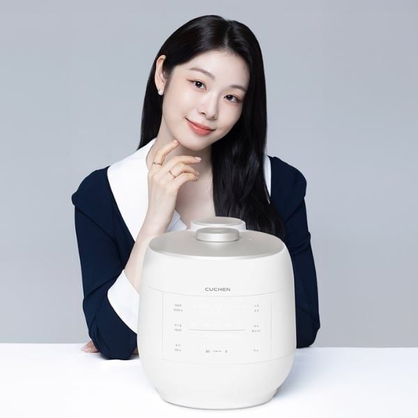 Nồi cơm điện cao tần Cuchen CRT UPDS0670W 1.08L áp suất kép ruột inox