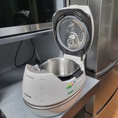  Nồi cơm điện cao tần Cuckoo CRP DHAS069FW 1.08L (Lòng inox) áp suất - Màu trắng 