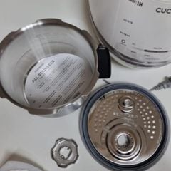  Nồi cơm điện cao tần Cuckoo CRP DHAS069FW 1.08L (Lòng inox) áp suất - Màu trắng 