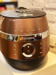  Nồi cơm điện cao tần Cuckoo CRP JHR0660FBM 1.08L vàng đồng 