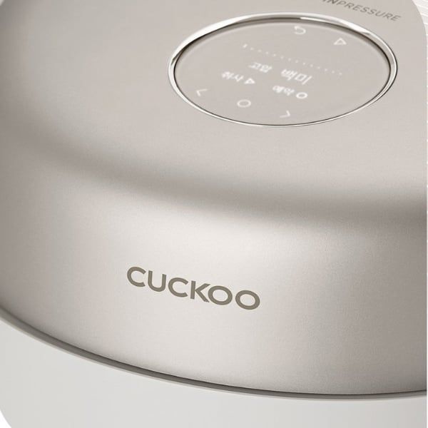 Nồi cơm điện cao tần Cuckoo Master Chef Silent CRP-NHTR0610FGW 1.8L