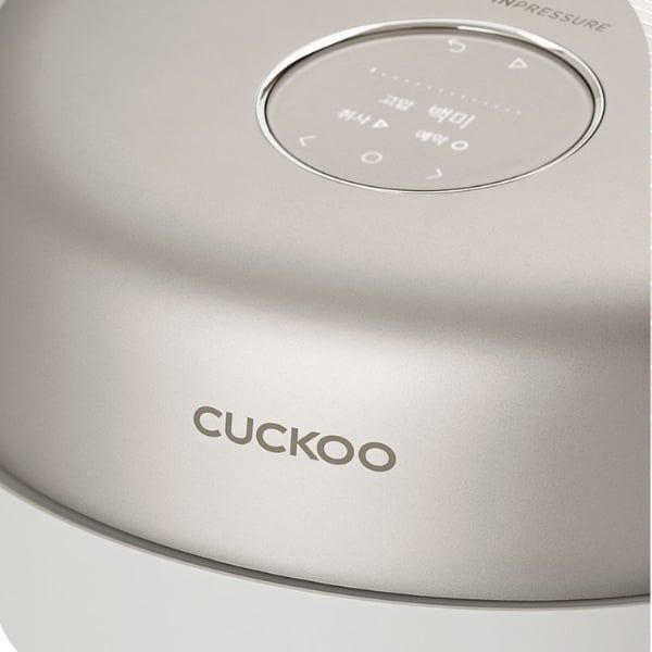 Nồi cơm điện cao tần Cuckoo CRP NHTR1010FGW 1.8L Master Chef Silent