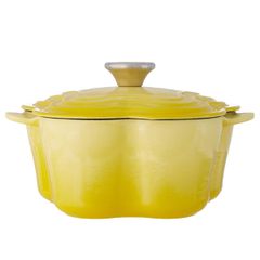  Nồi gang Le Creuset Honey hình hoa 20cm 