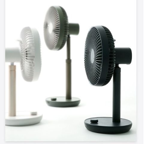 Quạt để bàn Lumena N9 Prime có tích điện