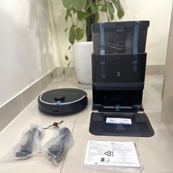 Robot hút bụi lau nhà Ecovacs Deebot N30 Pro Omni 2025 (tự giặt giẻ &